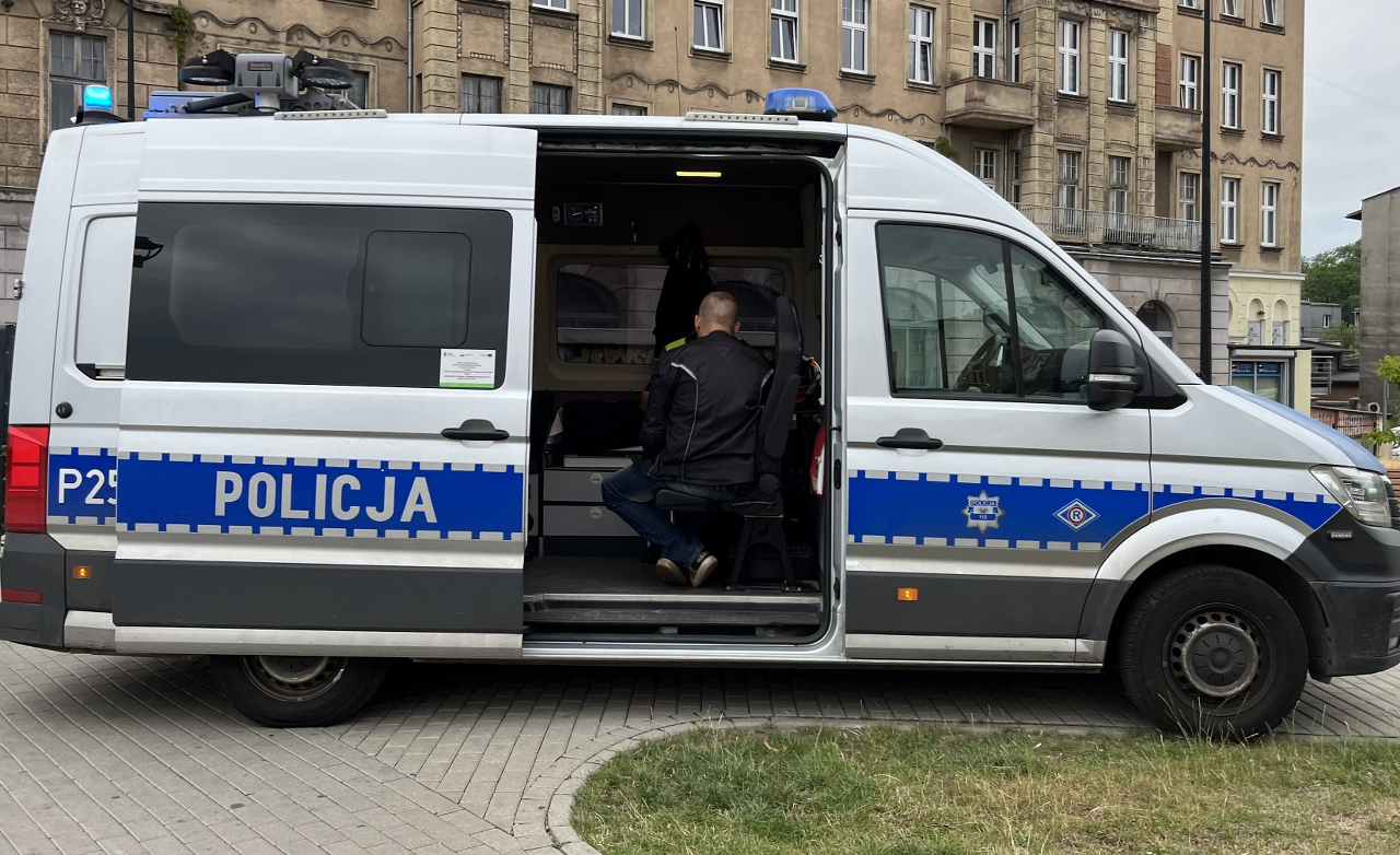 zalane ulice i utrudnienia w centrum Krakowa